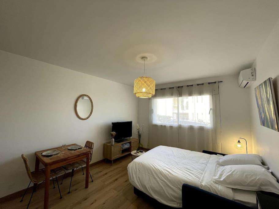 Charmant Studio Climatise Avec Parking, Au Coeur De Pietranera, Plage A 500M, Bastia A 2Km Ville-di-Pietrabugno Eksteriør billede